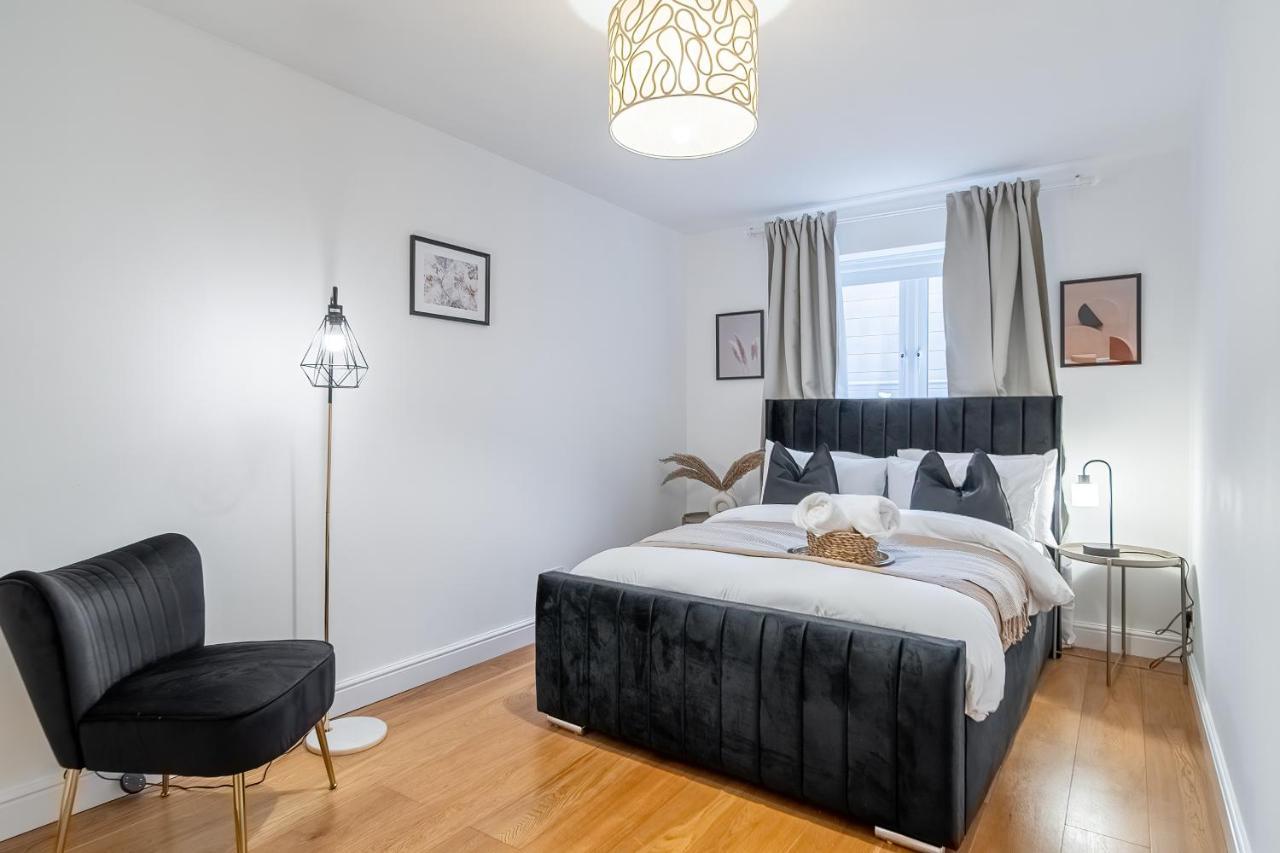 Chic 3 Bed Apartment Near London Bridge With Balcony Londres Exterior foto