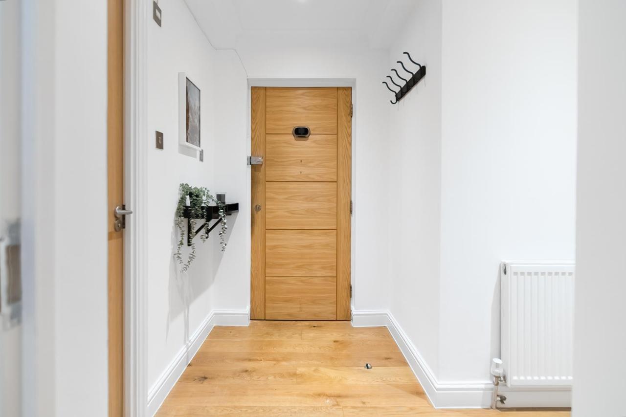 Chic 3 Bed Apartment Near London Bridge With Balcony Londres Exterior foto