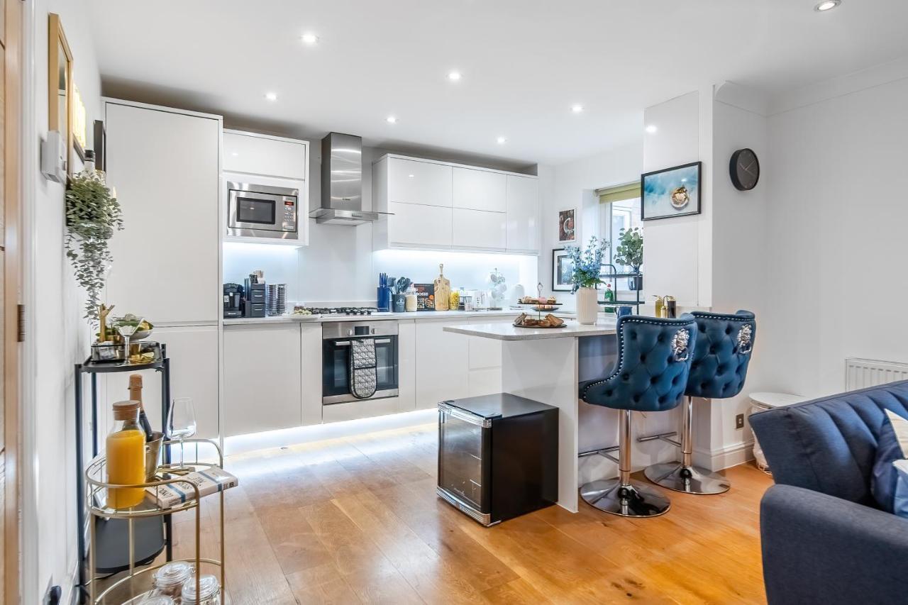 Chic 3 Bed Apartment Near London Bridge With Balcony Londres Exterior foto